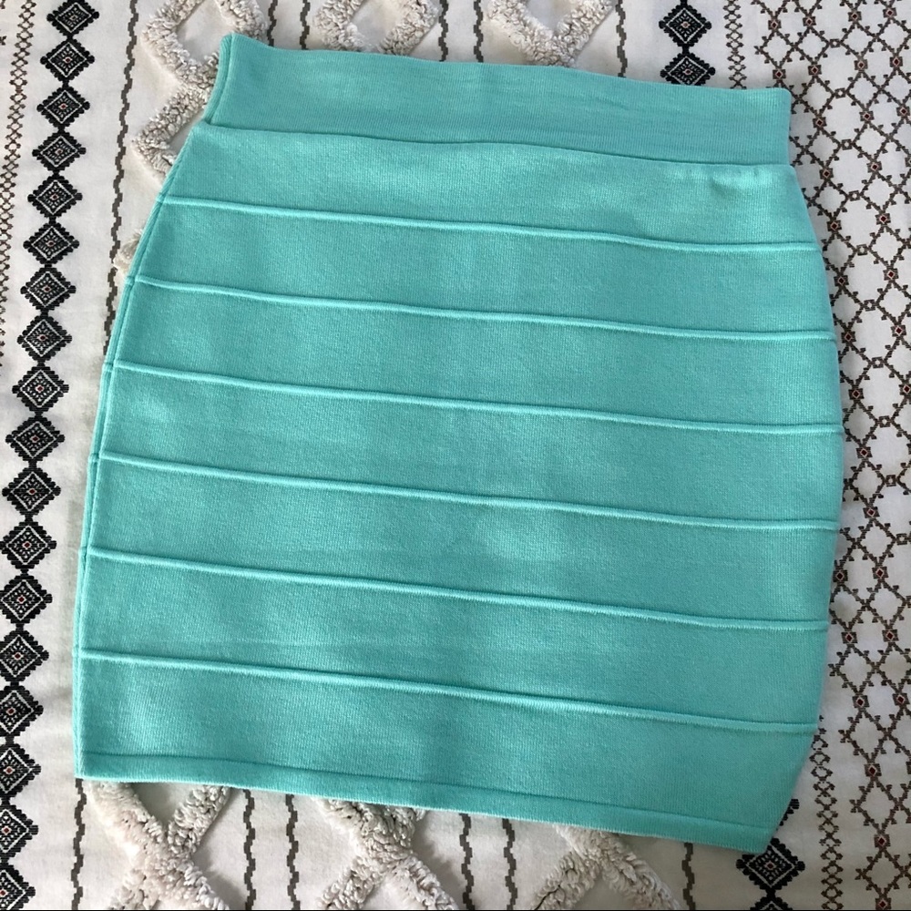 NEW! Mint Green Bodycon Mini Skirt